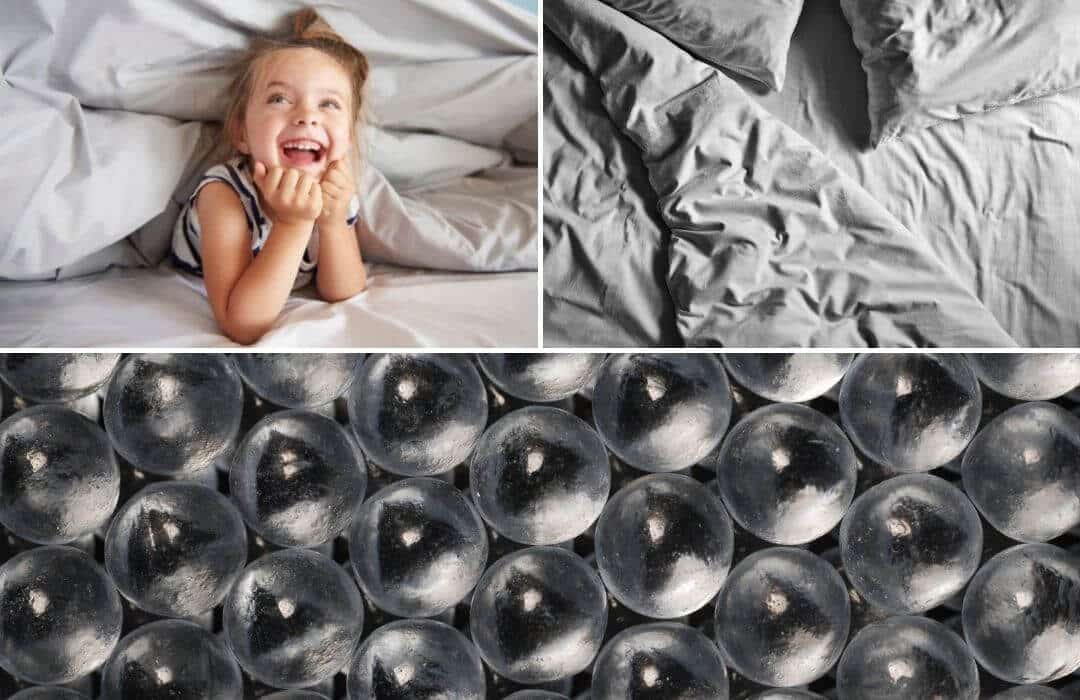 Das Foto zeigt die Collage mit einer Gewichtsdecke. Bild 1:
Ein kleines Mädchen liegt lachend unter einer Decke. 
Bild zwei: Eine weiche Bettdecke in Grau. Bild 3: Glaskugeln in Grau als Symbol für die Füllung einer Gewichtsdecke.