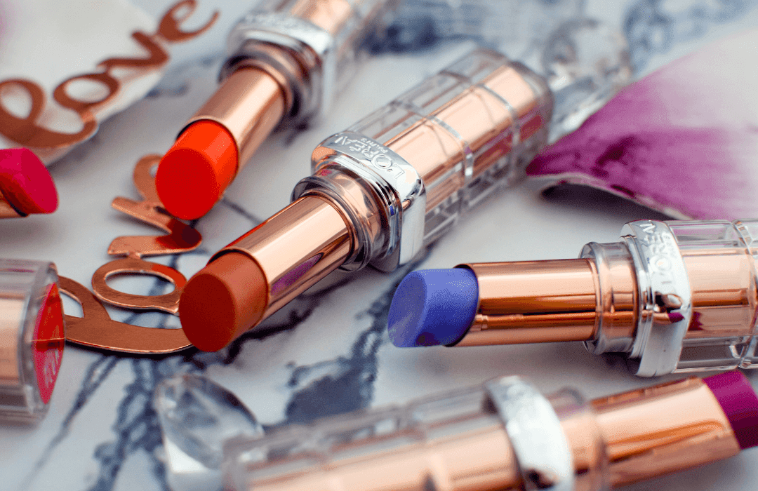Alle Farben der L'Oréal Paris Color Riche Plump & Shine Lippenstifte, Review