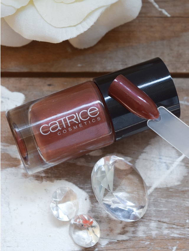 Catrice Nagellack 100 Red goes Nuts swatch