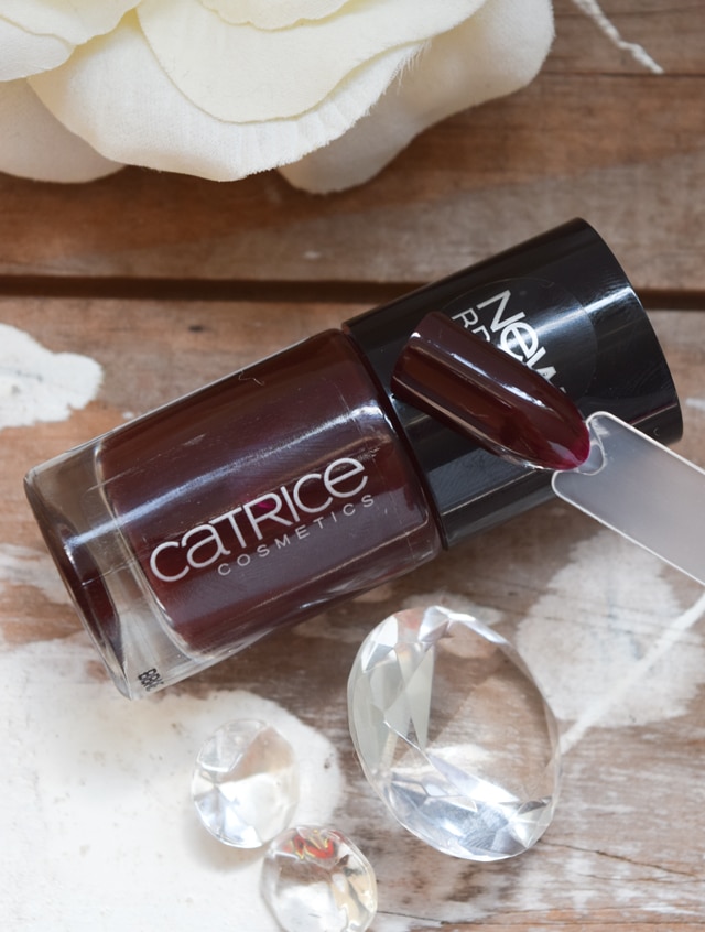 catrice Nagellack 93 Red night mystery swatch