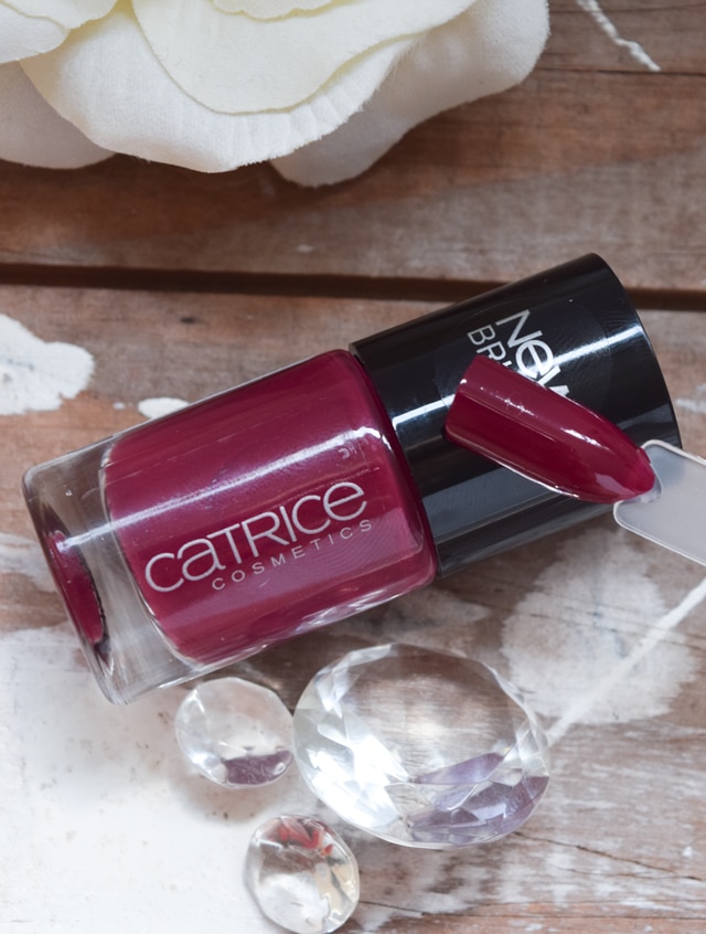 catrice Nagellack 94 It's a very berry bash swatch