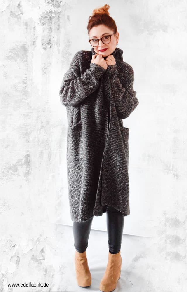 langer grauer Strickmantel von Zara, Ü40 Modebloggerin